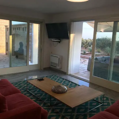 Sunset Villa *