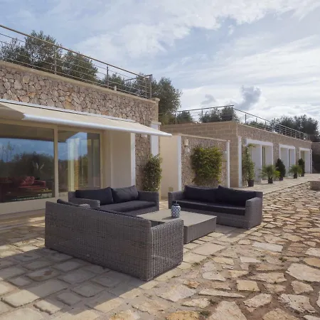 Sunset Villa *